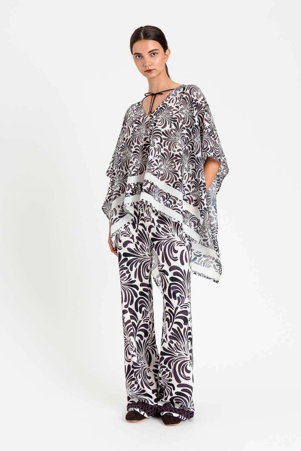 TWS-9399SS26 - PONCHO - TWINSET